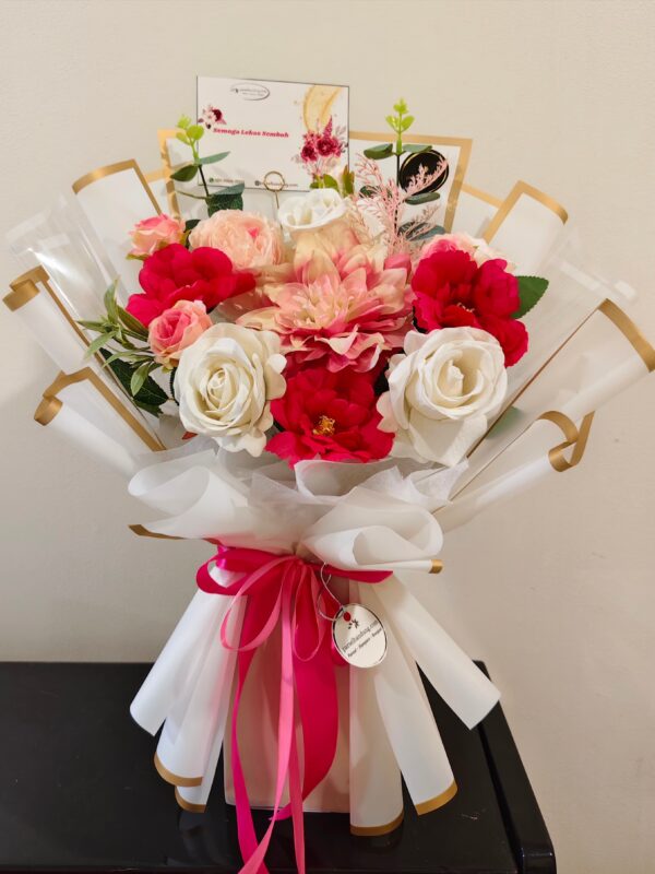 Hand Bouquet Bunga - Image 5